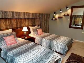 Отель Hotel Minaliat Vek Шумен Улучшенный двухместный номер с 1 кроватью или 2 отдельными кроватями-13